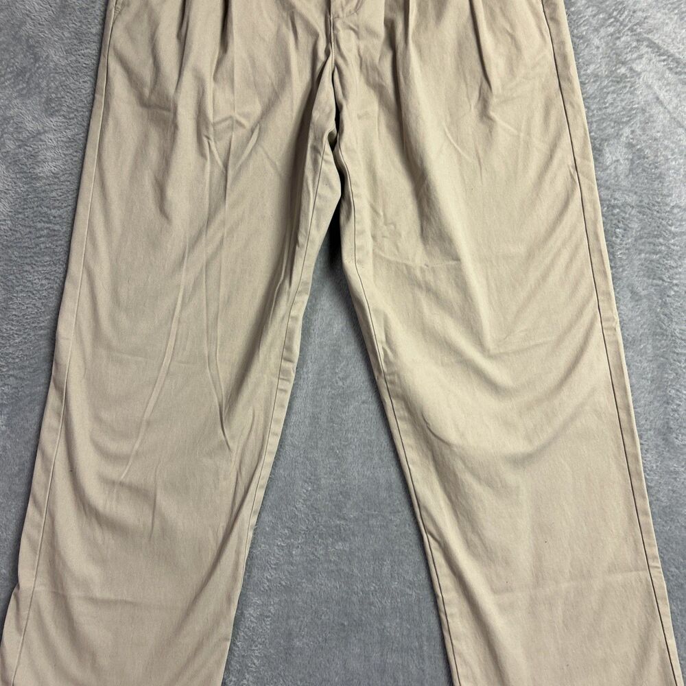 Croft & Barrow Chino Pants Men's 32x34 Beige Classic Fit Khaki Pleated Cotton - Picture 3 of 16
